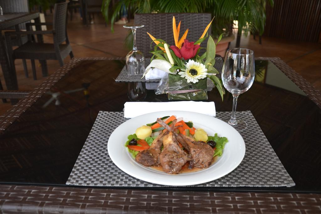 Hotel Sawa Douala Exterior photo