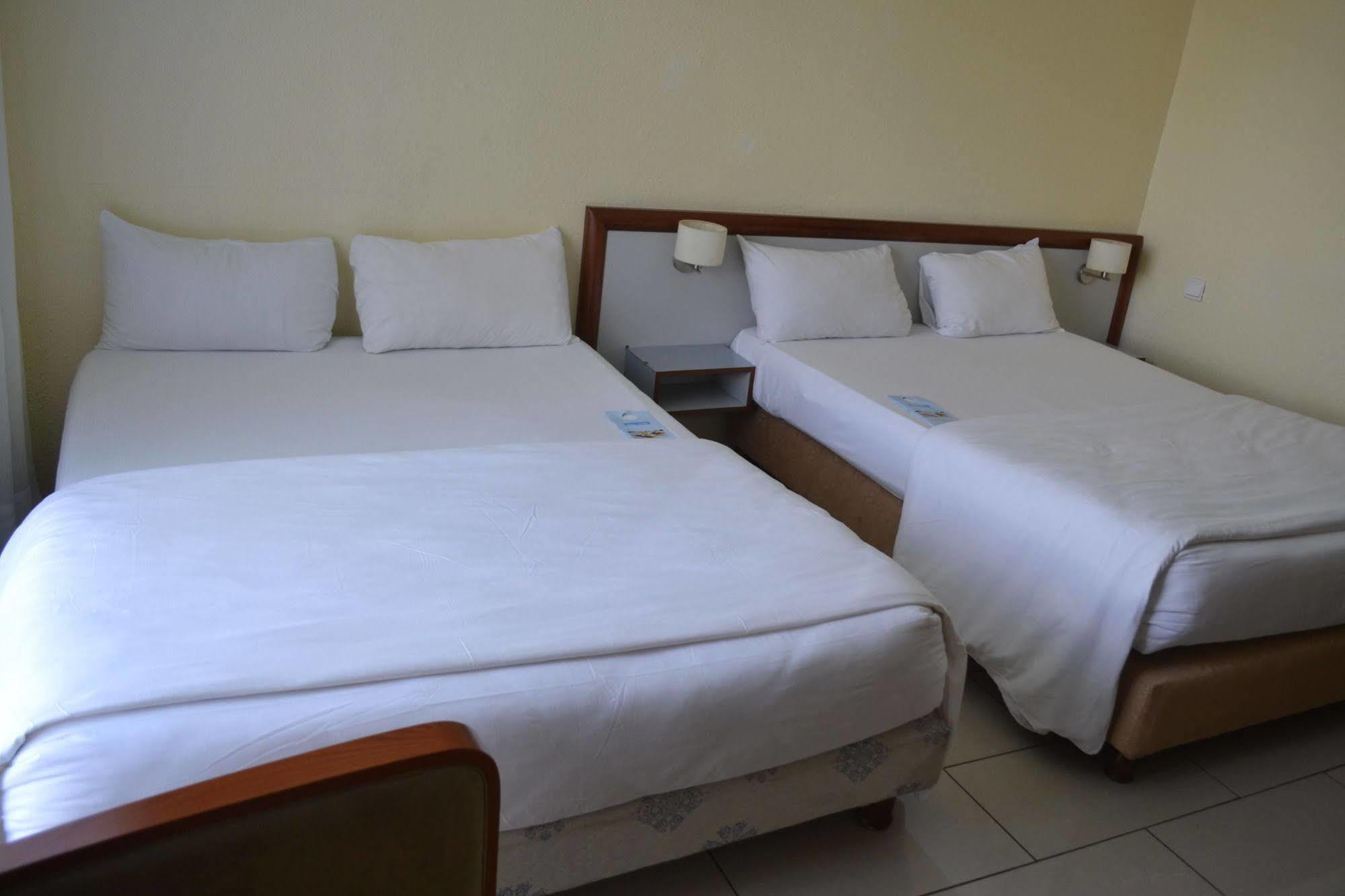 Hotel Sawa Douala Exterior photo